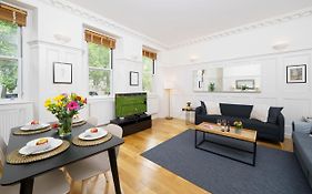 2 Bedr, 3 Beds, 1 Bath Thames, Trafalgar Sq